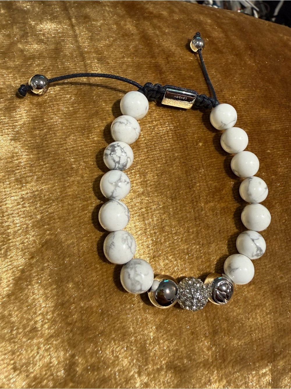 Howlite Bead Bracelet with Pavé Accent - White